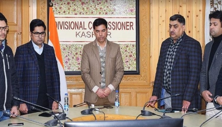 Martyr's Day: Div Com Kashmir pays tribute to Father of Nation & martyrs