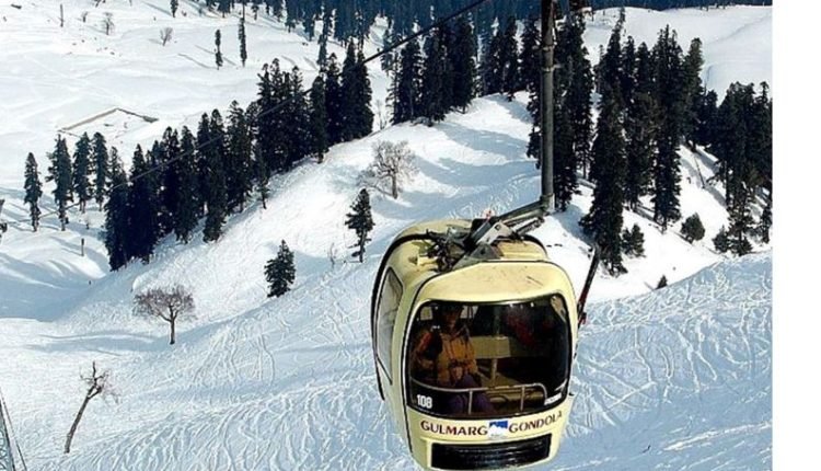 Gulmarg Gondola soars high; Earns Rs. 108 cr revenue, rides more than a million tourists during 2023