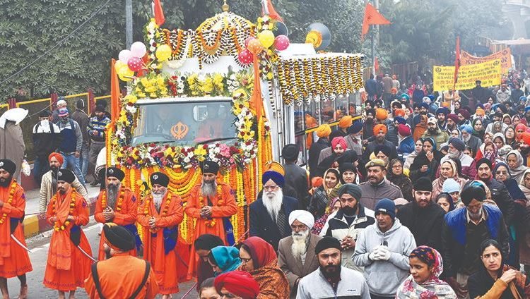 City of Temples Bedazzled: DGPC Jammu Hosts Impressive Religious Procession on Guru Gobind Singh Ji's Birthday