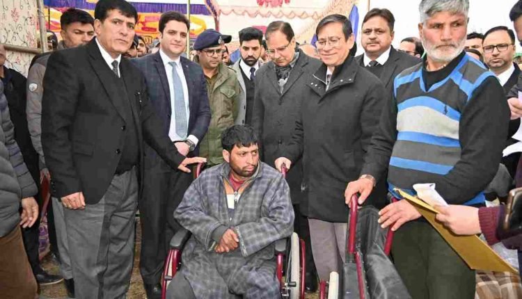 Chief Justice inaugurates Special Lok Adalat at Kulgam