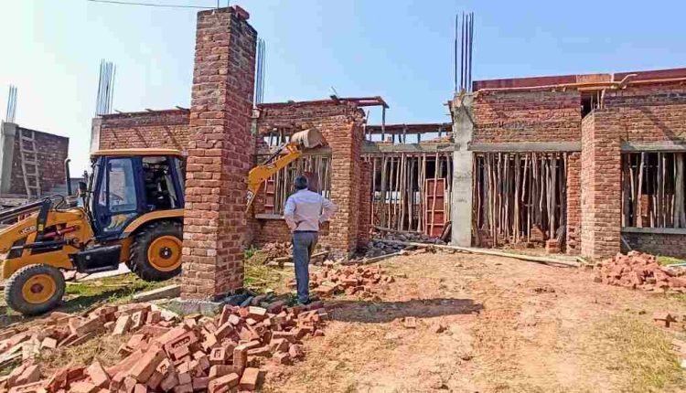 Jammu administration demolishes illegally built banquet hall in Khour