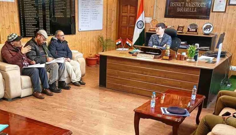 DC B'la chairs District Road Safety Committee meeting