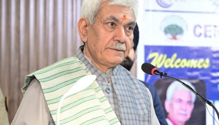 Lt Governor inaugurates 2nd Aerosol Winter School 2024 at Central University of Jammu