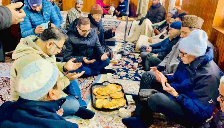 Omar Abdullah visits residences of Mufti Azam Nasir Ul Islam, Raja Nayeem Khan for condolences 