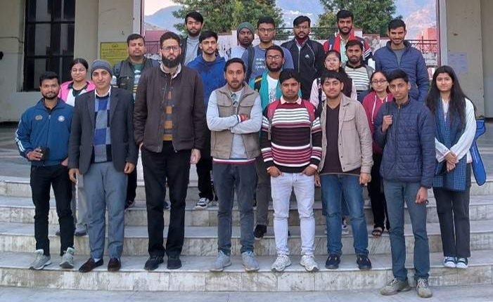 SMVDU Alumnus from IIM Interacts with students 