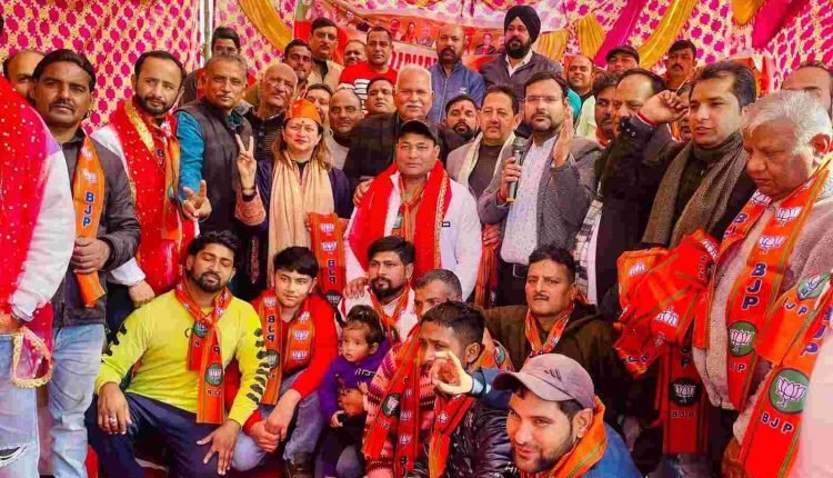 Inspired by PM Modi's doctirine several people joins BJP in Jammu South
