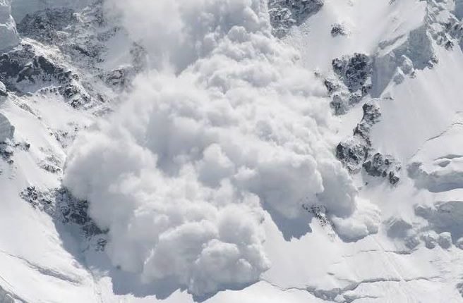Successful Rescue Operation in Gulmarg after Avalanche Strikes Army Ridge