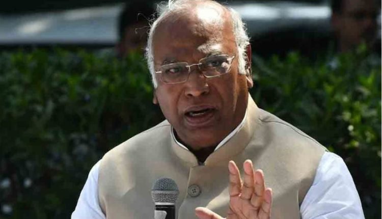 Congress Vows to Abolish 'Agnipath' Scheme Amid Allegations of Injustice and Security Concerns