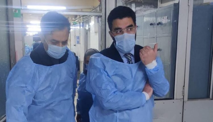 Secretary Health conducts late night visit to LD Hospital