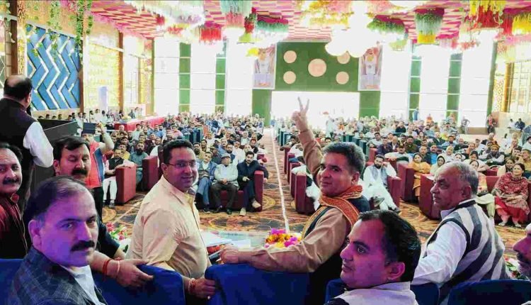 BJP lives in the blood of people: Ravinder Raina