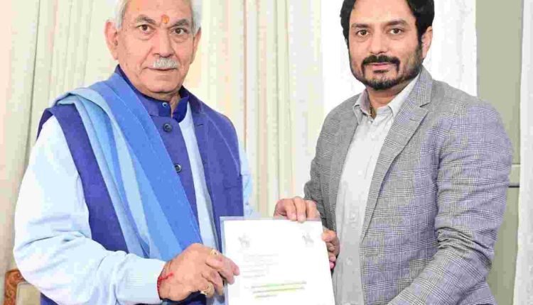 BJP Spokesperson calls on Lt Governor