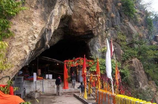 1.5 lakh devotees pay obeisance at Shiv Khori Mela