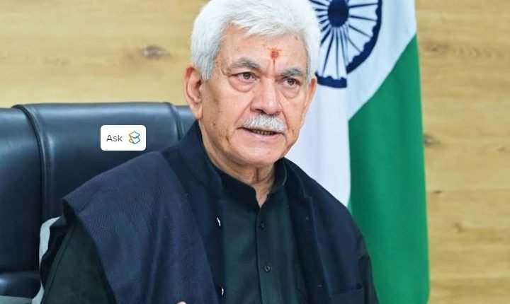 LG Sinha Condoles Loss of Lives Of Army Personnel In Bandipora Road Accident