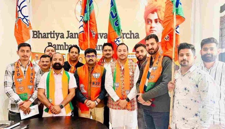 BJP’s Social Media Deptt holds strategy meeting for Lok Sabha polls with Ramban office bearers