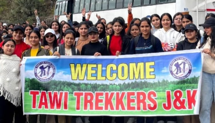 Exploring Heritage: Tawi Trekkers J&K's Day-long Trek to Devi Pindian