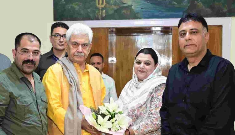 Delegations Meets Lieutenant Governor Manoj Sinha at Raj Bhawan Including Kashmir Schools Federation