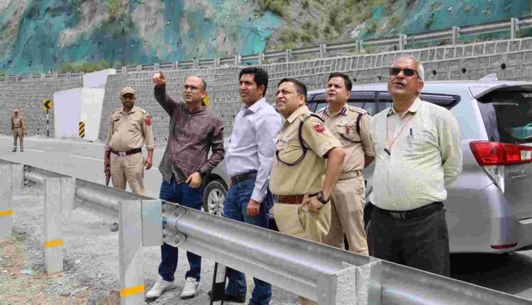 Secretary reviews upgradation, maintenance work on NH-44 in view of SANJY-2024
