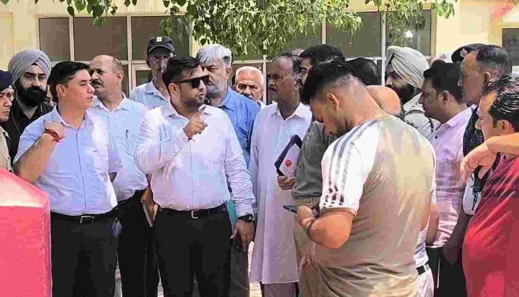 DC Samba reviews arrangements for Annual Mela at Baba Chamliyal Shrine