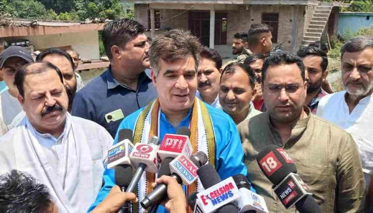Dr. Farooq Abdullah should stop advocating for Pakistan: Ravinder Raina
