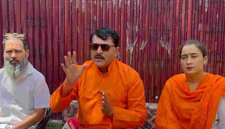 Shiv Sena demands removal of flaws in Shri Amarnath Yatra arrangements, announcement of providing free tent service