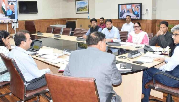 Dulloo reviews land acquisition for degree colleges; asks for removal of bottlenecks