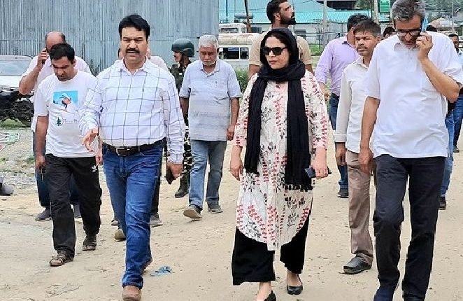 DDC Chairperson B'la Safeena Baig inspects ongoing Development Projects