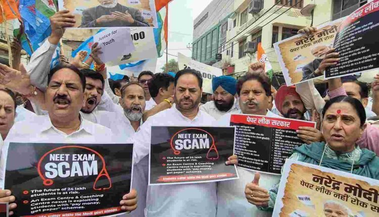 Massive Protest by Congress in Jammu Over NEET, UGC NET Exam Bungling: Calls for Accountability and Resignation