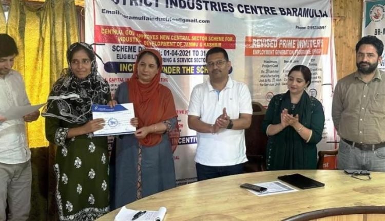 J&K Startup Policy: Director JKEDI reviews status of startup registrations in Baramulla