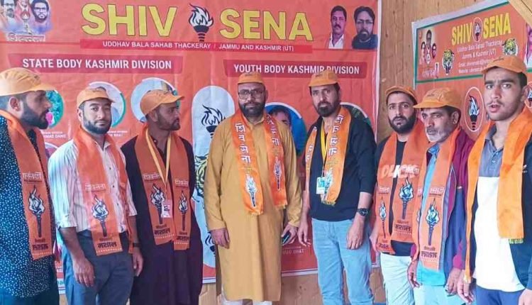 Dozens join Shiv Sena in the valley