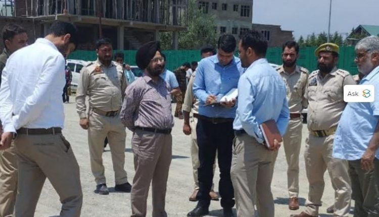 Transport Commissioner visits Anantnag, reviews transport services in district