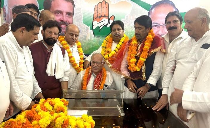 Congress to defeat  communal divisive forces  with likeminded parties - Kara