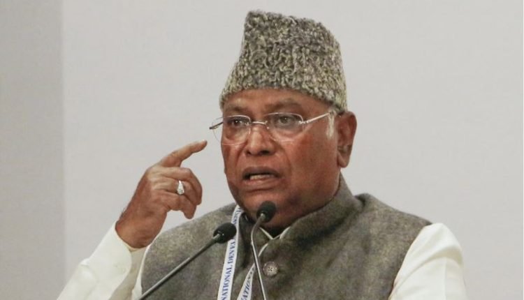 Mallikarjun Kharge's Game-Changing Pledge: Congress to Reinstate Jammu and Kashmir’s Statehood and Revitalize Region