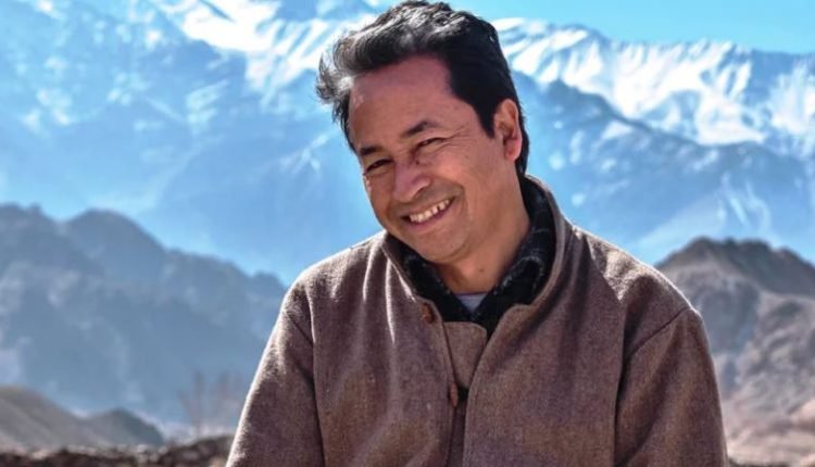 Ladakh Activist Sonam Wangchuk Released By Delhi Police, Joins Tribute to Gandhi