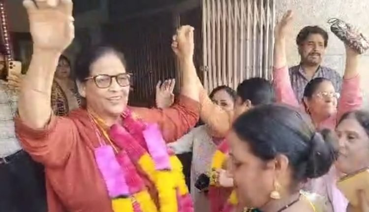 NC Women’s Wing Celebrates Landslide Victory in J&K Assembly Elections Led by Bimla Luthra