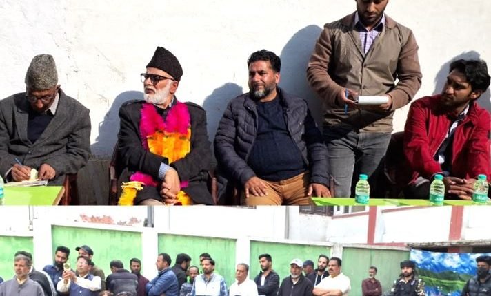 Ali Muhammad Sagar MLA Khanyar hosts community dialogue, directs officials to resolve public grievances