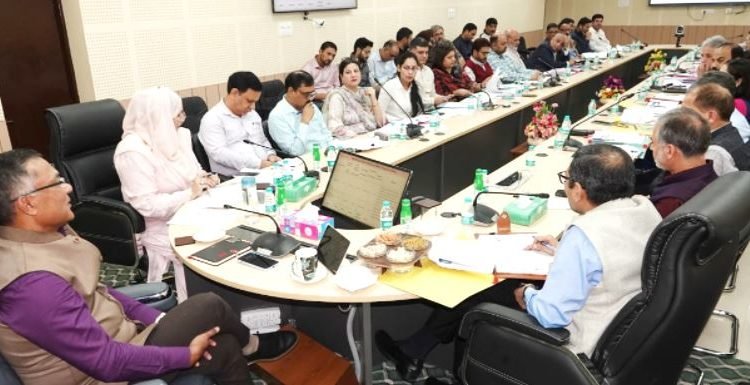 Principal Secretary APD reviews functioning of Animal & Sheep Husbandry departments in Jammu division
