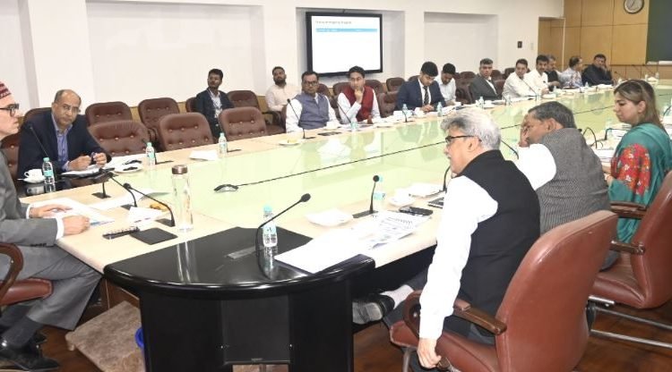 Chief Minister Omar Abdullah calls for sustainable, high-value tourism policy in J&K