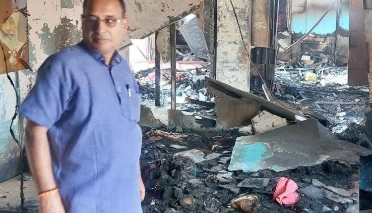 Purkhoo Camp Fire: Rakesh Koul Calls for 2,000 Flats to Address Kashmiri Pandit Housing Crisis