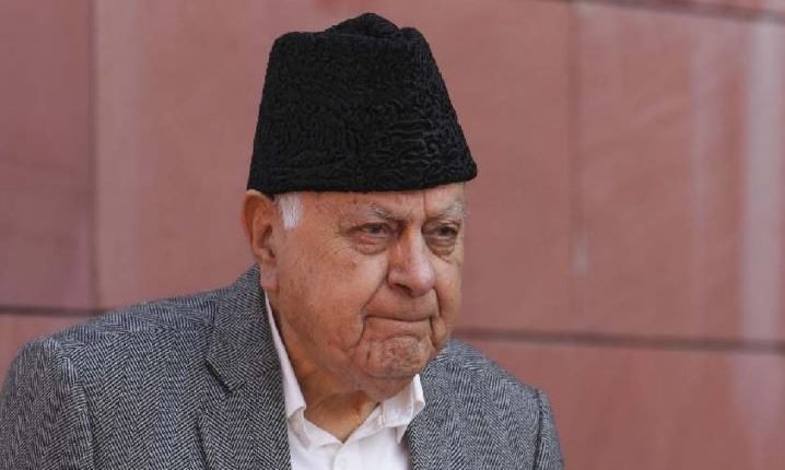 Dr. Farooq, Omar Abdullah greet people on Urs of Hazrat Mantaqi Owaisi (RA), Hazrat Shah Sadiq Qalandar (RA) 