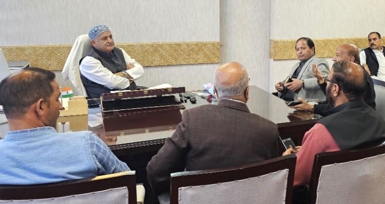Focus on timely resolution of public issues: Javid Dar to officials