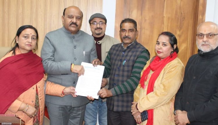 Deputations call on Dy CM; raises issues seeking speedy redressal