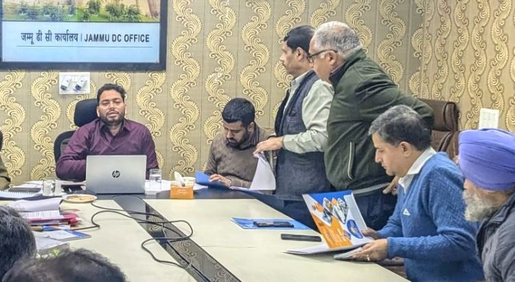 Aim for maximum coverage under PM Surya Ghar Muft Bijli Yojana: DC Jammu to officers