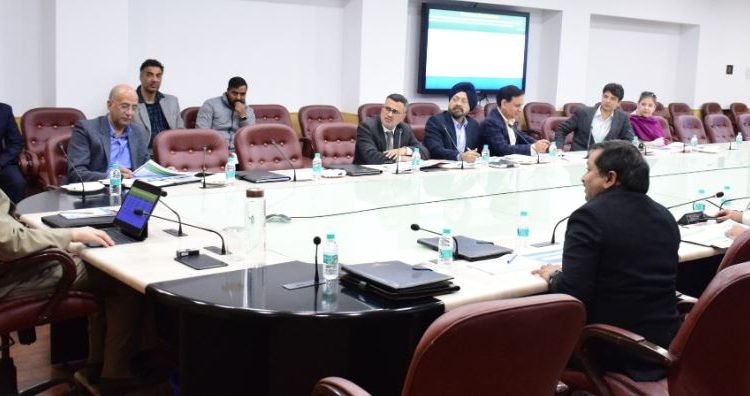 With upcoming rail connectivity to Kashmir, CM highlights potential of J&K’s flowers in global markets