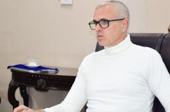 CM Omar Abdullah chairs high-level meeting, directs all departments to gear up for winter adversity