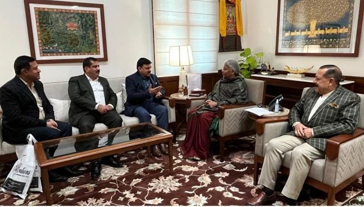 CCI Delegation Meets Union Ministers, Advocates for MSMEs and Enhanced Industrial Package for J&K