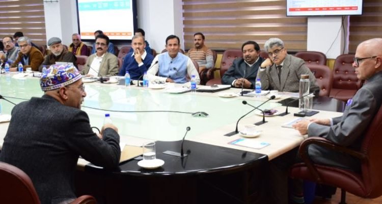 CM Omar Abdullah stresses on implementing transparent curtailment, minimizing distress cuts in power supply