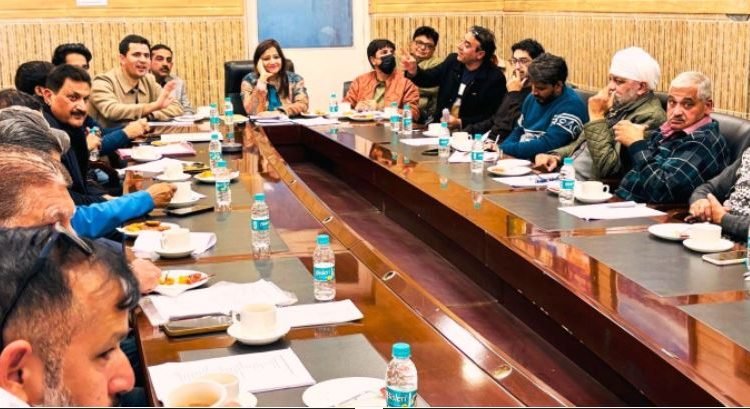 Tourism Department organizes stakeholder consultation to formulate comprehensive Homestay Policy for J&K