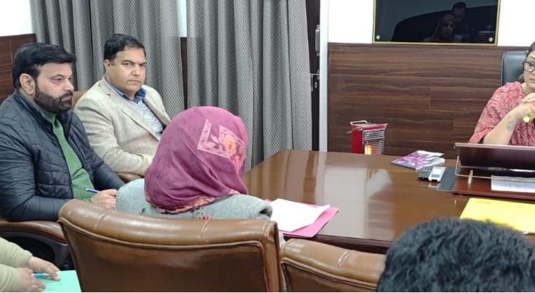  Beekeeping Clusters worth Rs 3.80 cr under SFURTI being established in Jammu division: KVIB Chairperson