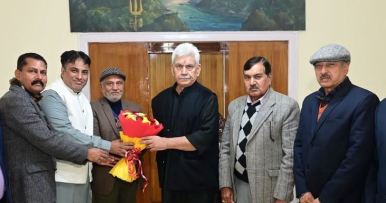 LG Manoj Sinha Meets Reserved Categories Alliance, Kathua Delegation, and Language Union Representatives