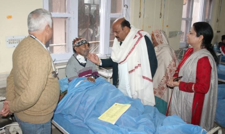 Deputy Chief Minister conducts surprise inspection of SDH Sunderbani; assesses healthcare services